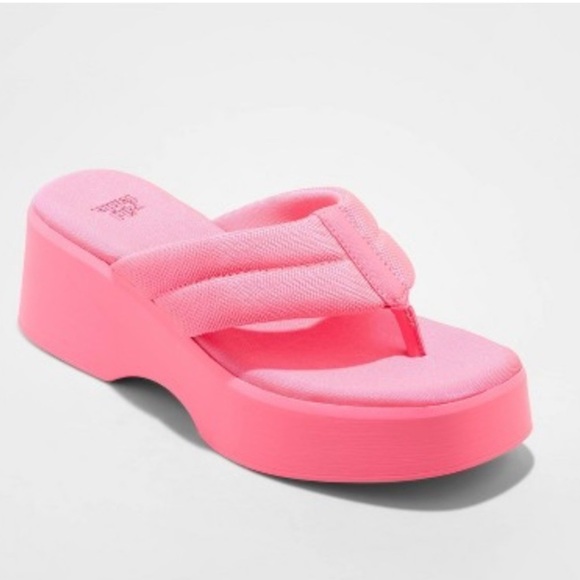 NWT Wild Fable Women's Angela Platform Sandals Size 11 Pink - Picture 1 of 4